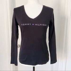 Tommy Hilfiger V-neck Black Long-sleeve Top